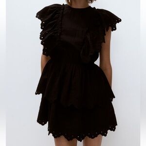 H&M Divided Women’s Flounced Dress Black Size  XS